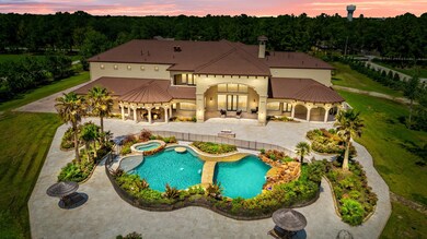 10 Wilderness Trail unit B, Friendswood, TX 77546 - photo 2