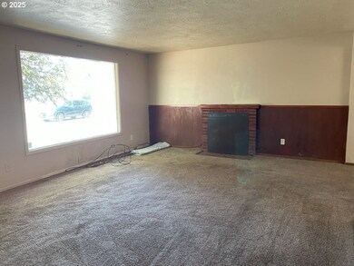 386 40th Place SE, Salem, OR 97317 - photo 3