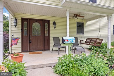 1 Redbrook Ln, Levittown, PA 19055 - photo 3