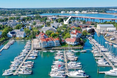 18 Ocean St unit 22, South Portland, ME 04106 - photo 4