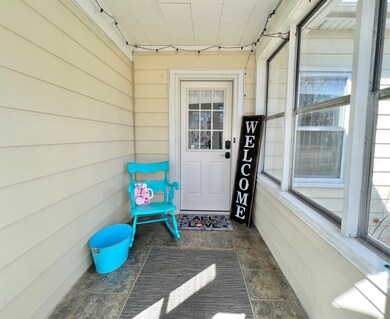 422 Allen St, Clinton, WI 53525 - photo 4