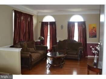 43716 Banshee Heights Terrace, Ashburn, VA 20148 - photo 2