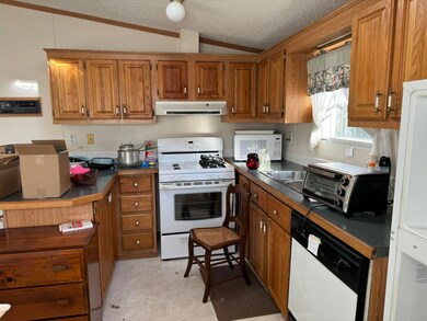 300 Nathan Ellis Hwy unit 64, Mashpee, MA 02649 - photo 3