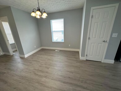 3763 Dunlane Ct, Columbus, OH 43228 - photo 5