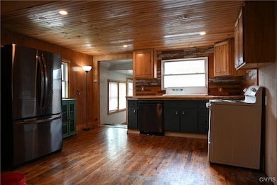 24 Columbia Pkwy, Ilion, NY 13357 - photo 3