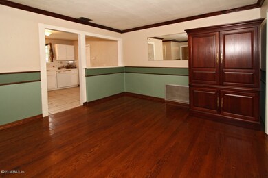 915 Nightingale Rd, Jacksonville, FL 32216 - photo 5