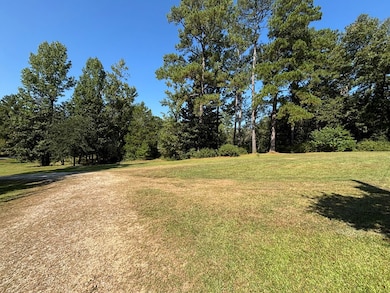 11 Welborn Rd, Laurel, MS 39443 - photo 3