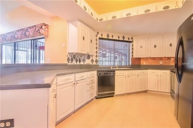 Kitchen with Breakfast Bar Seating
