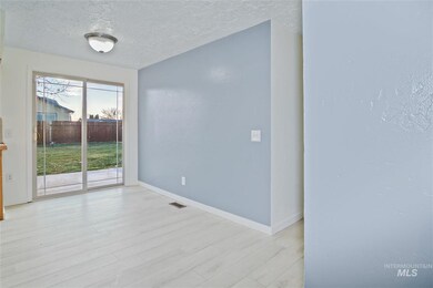 719 W Iowa Ave, Nampa, ID 83686 - photo 6