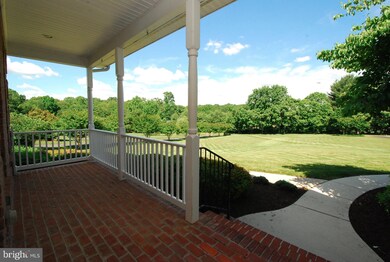 9643 Watkins Rd, Gaithersburg, MD 20882 - photo 2