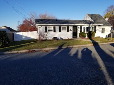 128 Dunbar St, Fall River, MA 02723 - photo 3