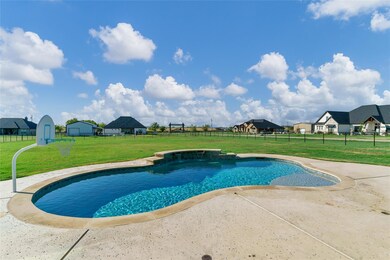 257 Agua Linda Dr, Godley, TX 76044 - photo 3