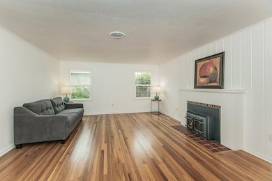 2828 E St, Selma, CA 93662 - photo 7