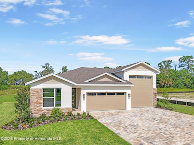 9021 Players Dr, Weeki Wachee, FL 34613 - photo 3