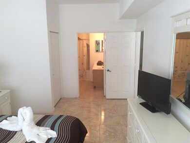 4007 Venetian Bay Dr unit 108, Kissimmee, FL 34741 - photo 5