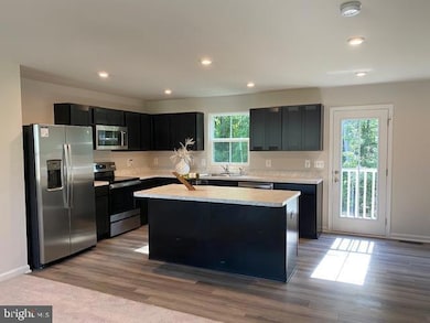 612 McFerren Rd, Stafford, VA 22554 - photo 4