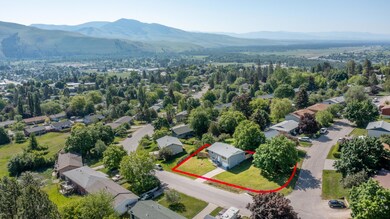 251 Ridgeway Dr - Lot Acres