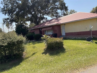 701 T W Barker Dr, Franklinton, LA 70438 - photo 4