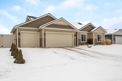 1027 Clark Fork Dr, Kalispell, MT 59901 - photo 2