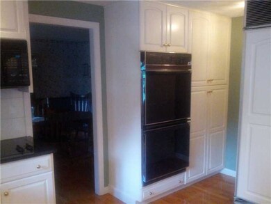 1 Greenbrier Ct W, Greenville, RI 02828 - photo 6