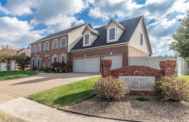 8994 Calvin Cir, Newburgh, IN 47630 - photo 2