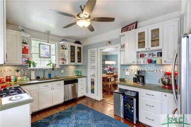 803 Maupas Ave, Savannah, GA 31401 - photo 4