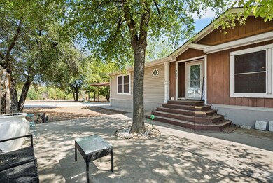 321 Cochran Rd, Weatherford, TX 76085 - photo 2