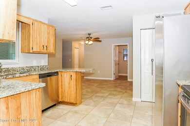 006-photo-kitchen-11725446