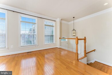 8032 Reserve Way, Vienna, VA 22182 - photo 4