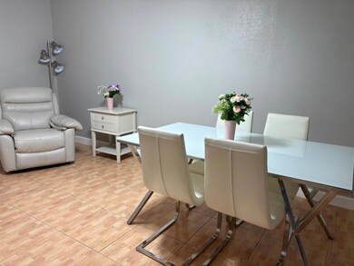 102 Stratford H unit A, West Palm Beach, FL 33417 - photo 5