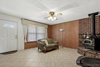 16429 E 1st St, Tulsa, OK 74108 - photo 5