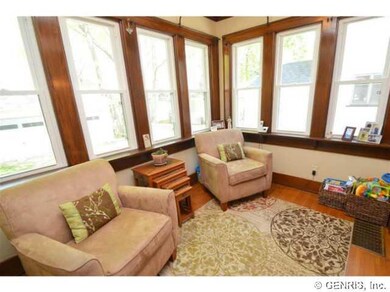 Living Room Light abounds! Perfect for  den, offic
