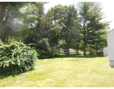 109 Holyoke St, Easthampton, MA 01027 - photo 5