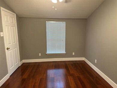 3315 Coal St, Houston, TX 77026 - photo 4