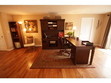 26 Cole St, Salem, NH 03079 - photo 6