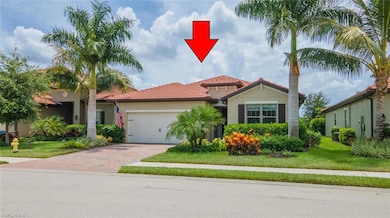 16366 Barclay Ct, Naples, FL 34110 - photo 2