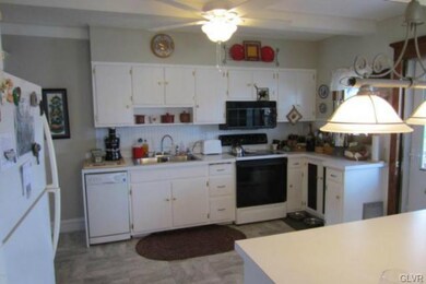 GREAT KITCHEN!