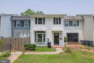 146 Daimler Dr unit 87, Capitol Heights, MD 20743 - photo 2