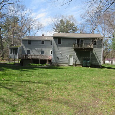 30 Simpson Mill Rd, Pelham, NH 03076 - photo 4