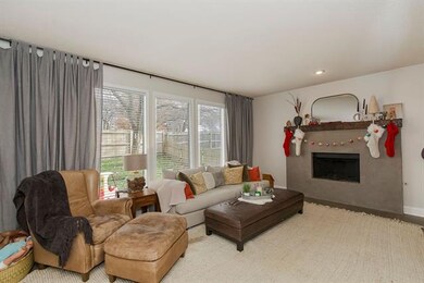 4921 Payne St, Shawnee, KS 66226 - photo 3