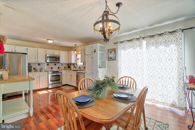 2 Fairtown Ln, Taneytown, MD 21787 - photo 2