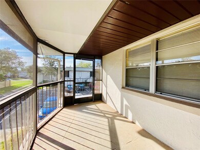 64 Windtree Ln unit 203, Winter Garden, FL 34787 - photo 2