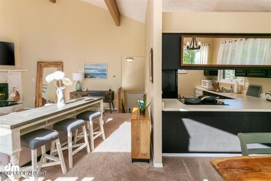70-Living to Entry_6275