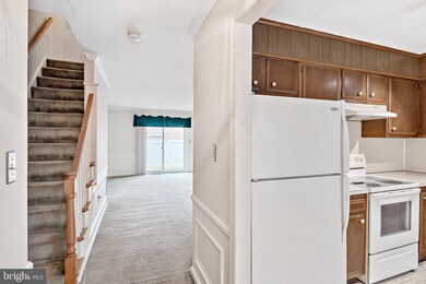 452 W Chocolate Ave, Hershey, PA 17033 - photo 5