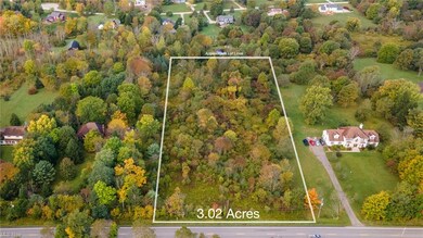 19070 Chillicothe Rd, Chagrin Falls, OH 44023 - photo 2