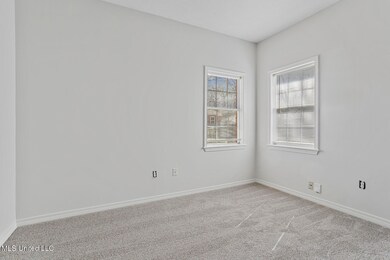 537 Greenhead Cir-17