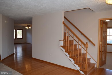 3384 Ensors Shop Rd, Midland, VA 22728 - photo 5