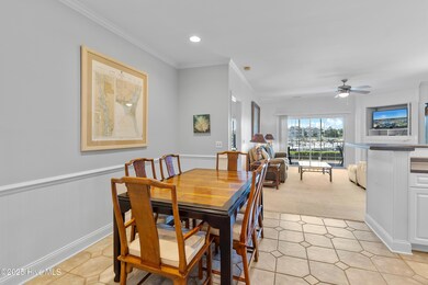 2555StJamesDr102 - 32