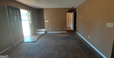 Entry/Foyer/Living room