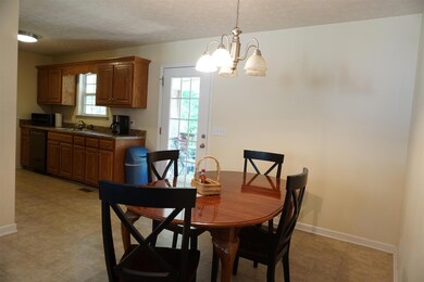 479 Indian Springs Cir, Manchester, TN 37355 - photo 4